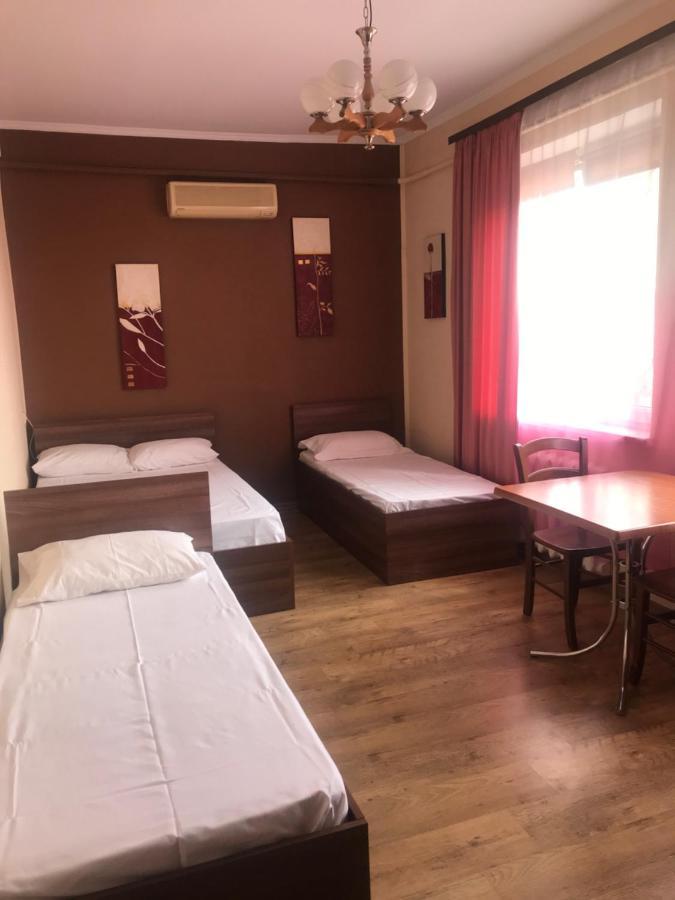 Гостевой Дом Дина Odessa Ngoại thất bức ảnh